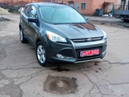 Серый Форд Эскейп, объемом двигателя 2 л и пробегом 208 тыс. км за 11800 $, фото 1 на Automoto.ua
