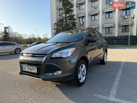 Серый Форд Эскейп, объемом двигателя 2 л и пробегом 186 тыс. км за 10600 $, фото 1 на Automoto.ua