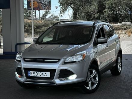 Форд Ескейп 2015 у Дніпро (Дніпропетровську) на Automoto.ua Сірий Форд Ескейп, об'ємом двигуна 2 л та пробігом 132 тис. км за 9700 $, фото 1 на Automoto.ua