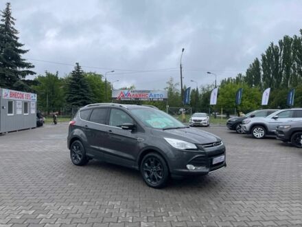 Форд Эскейп 2015 в Кривом Роге на Automoto.ua Серый Форд Эскейп, объемом двигателя 2 л и пробегом 201 тыс. км за 12000 $, фото 1 на Automoto.ua