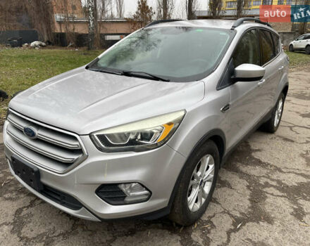 Серый Форд Эскейп, объемом двигателя 1.5 л и пробегом 206 тыс. км за 8999 $, фото 1 на Automoto.ua
