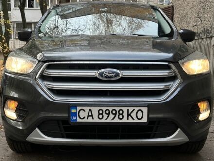 Сірий Форд Ескейп, об'ємом двигуна 1.5 л та пробігом 143 тис. км за 13000 $, фото 1 на Automoto.ua