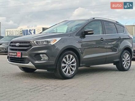 Форд Эскейп 2016 в Львове на Automoto.ua Серый Форд Эскейп, объемом двигателя 2 л и пробегом 36 тыс. км за 14990 $, фото 1 на Automoto.ua
