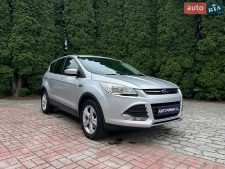 Сірий Форд Ескейп, об'ємом двигуна 2.5 л та пробігом 116 тис. км за 12500 $, фото 1 на Automoto.ua