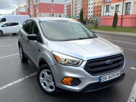Форд Эскейп 2016 в Ровно на Automoto.ua Серый Форд Эскейп, объемом двигателя 2.5 л и пробегом 116 тыс. км за 11200 $, фото 1 на Automoto.ua
