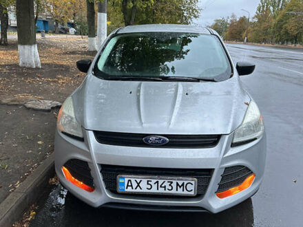 Форд Эскейп 2016 в Харькове на Automoto.ua Серый Форд Эскейп, объемом двигателя 2.49 л и пробегом 203 тыс. км за 11800 $, фото 1 на Automoto.ua