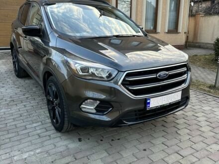 Серый Форд Эскейп, объемом двигателя 1.5 л и пробегом 165 тыс. км за 12000 $, фото 1 на Automoto.ua