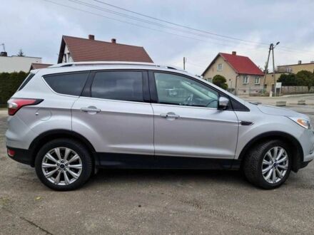 Серый Форд Эскейп, объемом двигателя 0 л и пробегом 112 тыс. км за 9800 $, фото 1 на Automoto.ua