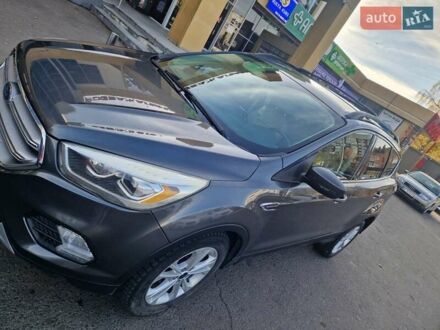 Серый Форд Эскейп, объемом двигателя 1.5 л и пробегом 125 тыс. км за 13500 $, фото 1 на Automoto.ua