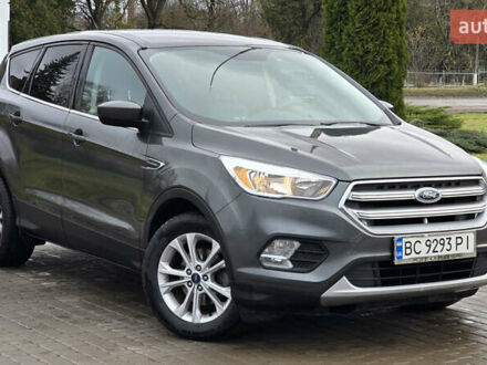 Серый Форд Эскейп, объемом двигателя 1.5 л и пробегом 143 тыс. км за 12100 $, фото 1 на Automoto.ua