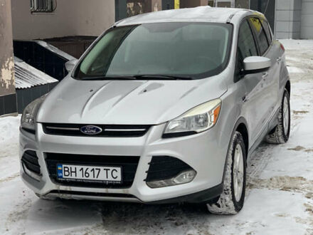 Форд Эскейп 2016 в Харькове на Automoto.ua Серый Форд Эскейп, объемом двигателя 2.49 л и пробегом 145 тыс. км за 13300 $, фото 1 на Automoto.ua