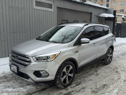 Серый Форд Эскейп, объемом двигателя 1.5 л и пробегом 53 тыс. км за 13500 $, фото 1 на Automoto.ua