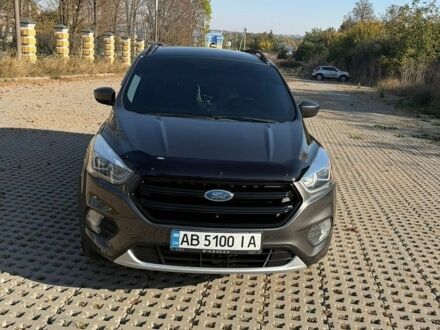 Сірий Форд Ескейп, об'ємом двигуна 1.5 л та пробігом 170 тис. км за 12500 $, фото 1 на Automoto.ua