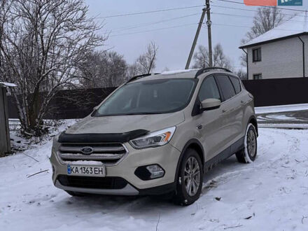 Серый Форд Эскейп, объемом двигателя 1.5 л и пробегом 169 тыс. км за 13500 $, фото 1 на Automoto.ua