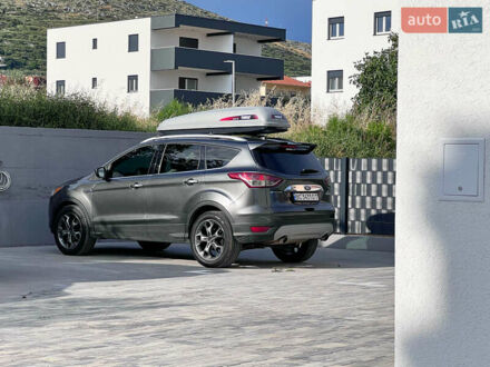 Форд Эскейп 2016 в Львове на Automoto.ua Серый Форд Эскейп, объемом двигателя 1.6 л и пробегом 133 тыс. км за 11000 $, фото 1 на Automoto.ua