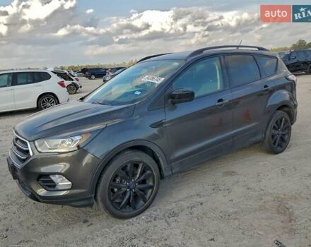 Серый Форд Эскейп, объемом двигателя 0 л и пробегом 77 тыс. км за 1400 $, фото 1 на Automoto.ua