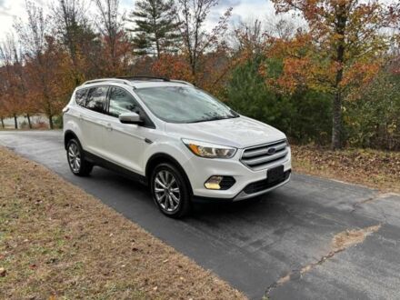 Сірий Форд Ескейп, об'ємом двигуна 2 л та пробігом 82 тис. км за 12441 $, фото 1 на Automoto.ua