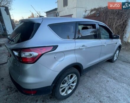 Серый Форд Эскейп, объемом двигателя 1.5 л и пробегом 273 тыс. км за 7300 $, фото 1 на Automoto.ua