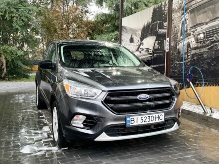 Сірий Форд Ескейп, об'ємом двигуна 2.5 л та пробігом 150 тис. км за 13000 $, фото 1 на Automoto.ua