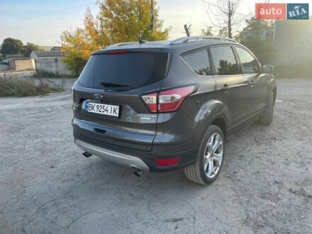 Сірий Форд Ескейп, об'ємом двигуна 2 л та пробігом 130 тис. км за 13299 $, фото 1 на Automoto.ua