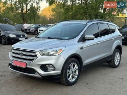 Серый Форд Эскейп, объемом двигателя 1.5 л и пробегом 110 тыс. км за 11900 $, фото 1 на Automoto.ua