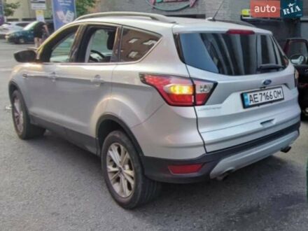 Форд Ескейп 2017 у Дніпро (Дніпропетровську) на Automoto.ua Сірий Форд Ескейп, об'ємом двигуна 1.5 л та пробігом 177 тис. км за 10500 $, фото 1 на Automoto.ua