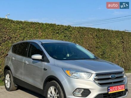 Сірий Форд Ескейп, об'ємом двигуна 1.5 л та пробігом 193 тис. км за 9999 $, фото 1 на Automoto.ua