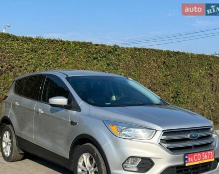Серый Форд Эскейп, объемом двигателя 1.5 л и пробегом 193 тыс. км за 9999 $, фото 1 на Automoto.ua
