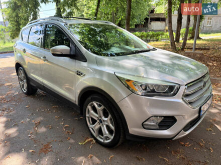 Серый Форд Эскейп, объемом двигателя 2 л и пробегом 84 тыс. км за 17000 $, фото 1 на Automoto.ua