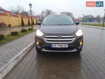 Форд Эскейп 2017 в Измаиле на Automoto.ua Серый Форд Эскейп, объемом двигателя 1.5 л и пробегом 210 тыс. км за 16000 $, фото 1 на Automoto.ua