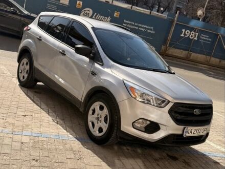 Серый Форд Эскейп, объемом двигателя 2.5 л и пробегом 154 тыс. км за 10500 $, фото 1 на Automoto.ua