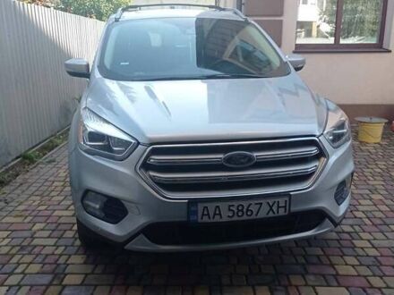 Серый Форд Эскейп, объемом двигателя 1.5 л и пробегом 50 тыс. км за 16700 $, фото 1 на Automoto.ua