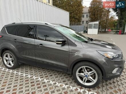 Сірий Форд Ескейп, об'ємом двигуна 2 л та пробігом 145 тис. км за 14900 $, фото 1 на Automoto.ua