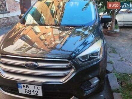 Серый Форд Эскейп, объемом двигателя 2 л и пробегом 120 тыс. км за 11500 $, фото 1 на Automoto.ua