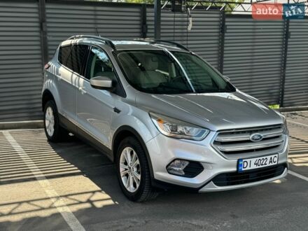 Сірий Форд Ескейп, об'ємом двигуна 1.5 л та пробігом 145 тис. км за 13200 $, фото 1 на Automoto.ua