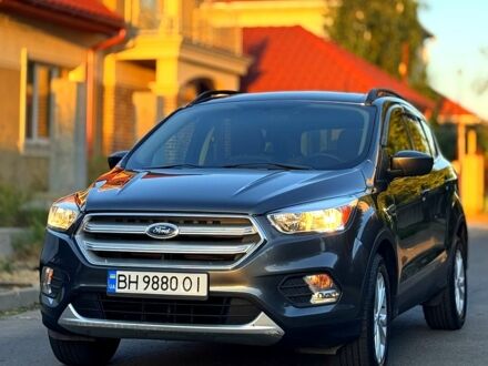 Сірий Форд Ескейп, об'ємом двигуна 1.5 л та пробігом 12500 тис. км за 12800 $, фото 1 на Automoto.ua