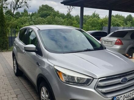 Сірий Форд Ескейп, об'ємом двигуна 2 л та пробігом 223 тис. км за 12700 $, фото 1 на Automoto.ua