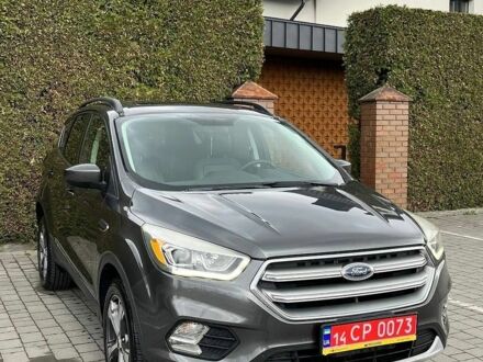 Сірий Форд Ескейп, об'ємом двигуна 1.5 л та пробігом 210 тис. км за 11499 $, фото 1 на Automoto.ua