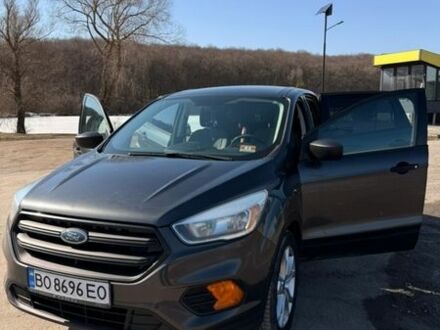 Серый Форд Эскейп, объемом двигателя 2.49 л и пробегом 350 тыс. км за 13000 $, фото 1 на Automoto.ua