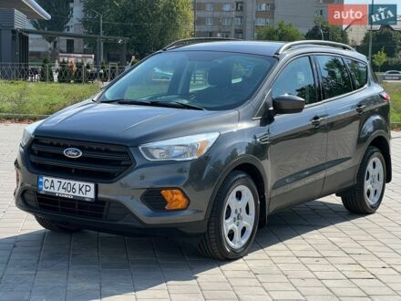 Серый Форд Эскейп, объемом двигателя 2.5 л и пробегом 186 тыс. км за 12700 $, фото 1 на Automoto.ua