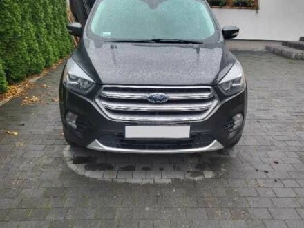 Серый Форд Эскейп, объемом двигателя 2 л и пробегом 123 тыс. км за 9800 $, фото 1 на Automoto.ua