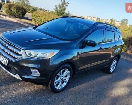 Серый Форд Эскейп, объемом двигателя 1.5 л и пробегом 81 тыс. км за 12400 $, фото 1 на Automoto.ua