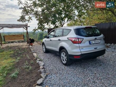 Форд Эскейп 2017 в Полтаве на Automoto.ua Серый Форд Эскейп, объемом двигателя 0 л и пробегом 132 тыс. км за 14000 $, фото 1 на Automoto.ua