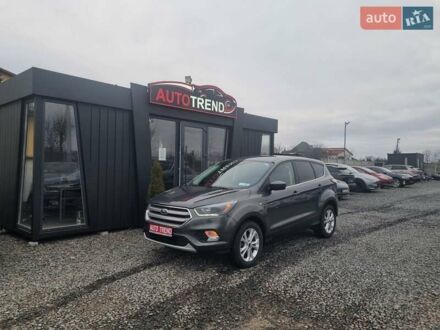 Сірий Форд Ескейп, об'ємом двигуна 1.5 л та пробігом 136 тис. км за 13500 $, фото 1 на Automoto.ua