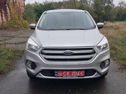Сірий Форд Ескейп, об'ємом двигуна 1.5 л та пробігом 130 тис. км за 12500 $, фото 1 на Automoto.ua