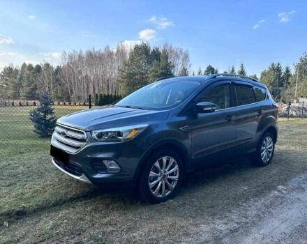 Серый Форд Эскейп, объемом двигателя 0 л и пробегом 82 тыс. км за 9600 $, фото 1 на Automoto.ua