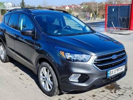 Форд Эскейп 2018 в Хмельницком на Automoto.ua Серый Форд Эскейп, объемом двигателя 1.5 л и пробегом 24 тыс. км за 15500 $, фото 1 на Automoto.ua