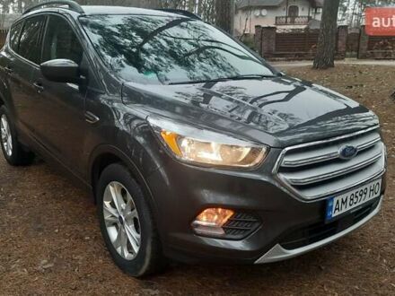 Форд Эскейп 2018 в Житомире на Automoto.ua Серый Форд Эскейп, объемом двигателя 1.5 л и пробегом 140 тыс. км за 12250 $, фото 1 на Automoto.ua