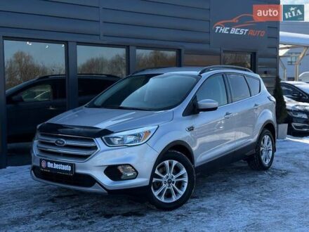 Форд Ескейп 2018 у Рівному на Automoto.ua Сірий Форд Ескейп, об'ємом двигуна 1.5 л та пробігом 62 тис. км за 12799 $, фото 1 на Automoto.ua