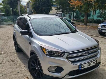 Форд Эскейп 2018 в Запорожье на Automoto.ua Серый Форд Эскейп, объемом двигателя 1.5 л и пробегом 94 тыс. км за 14750 $, фото 1 на Automoto.ua